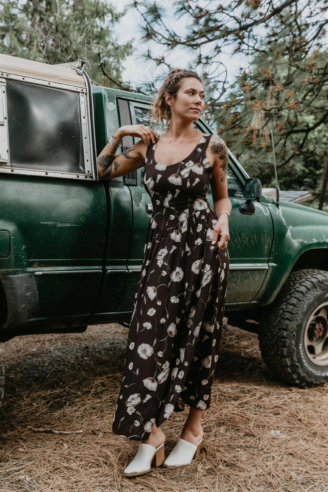 Long Agnes Dress - Brown Poppy