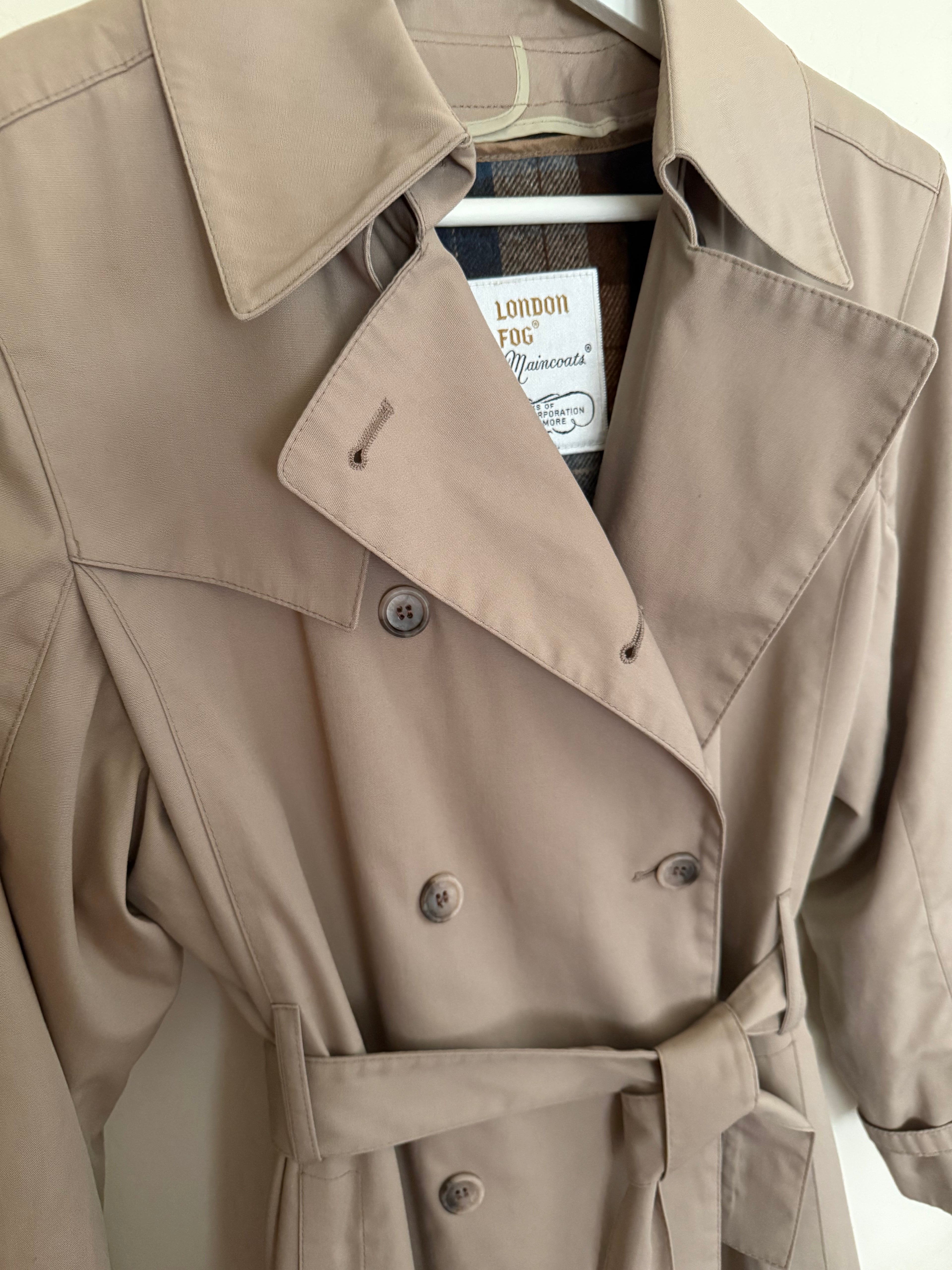 1970's Flannel Lined Trench Coat - Medium